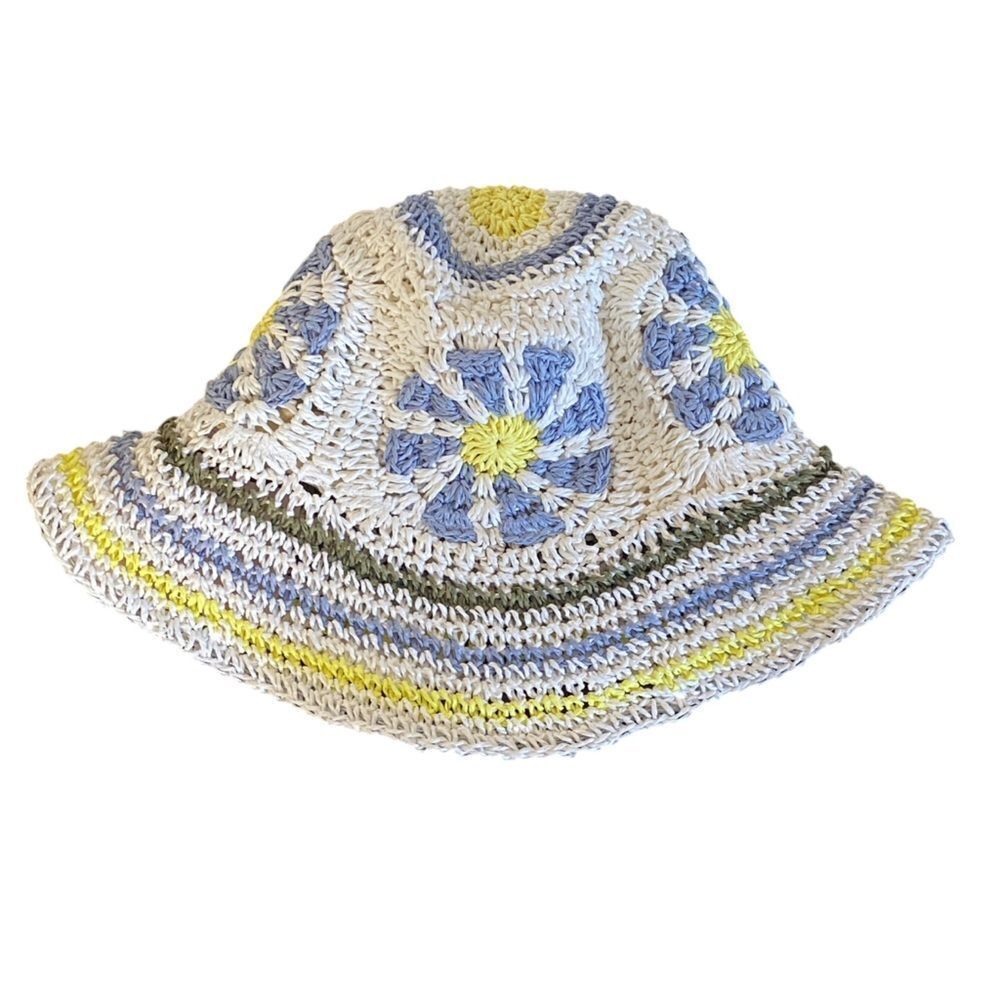 Crochet Daisy Flower Design White Blue Yellow Bucket Hat NWT